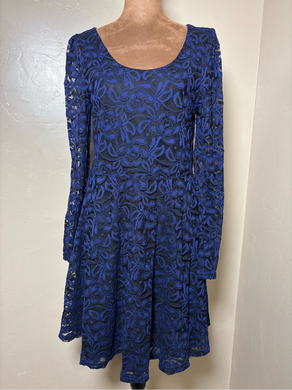Umgee Blue Lace Long Sleeve Fit-and-Flare Dress medium